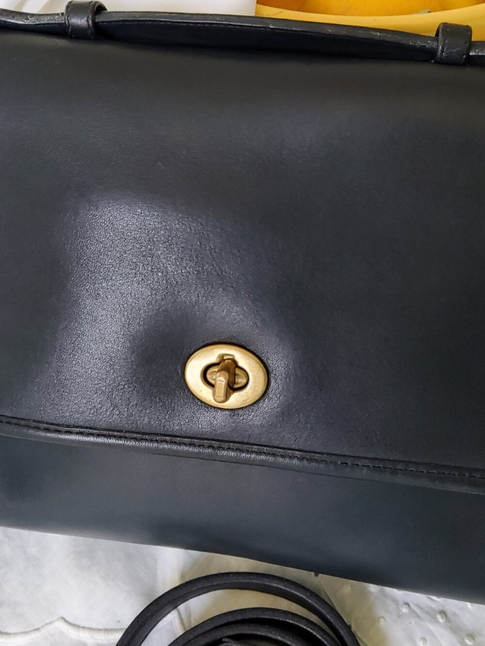 Vintage Coach Court Crossbody in Navy 9870 - Picture 2 of 16